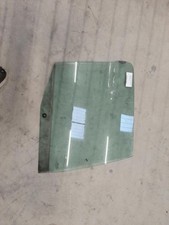 Vitre arriere droit PEUGEOT