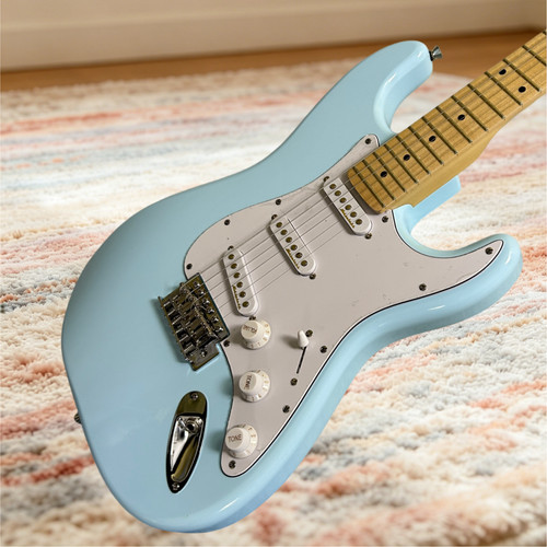 Electric guitar sky blue - sky,