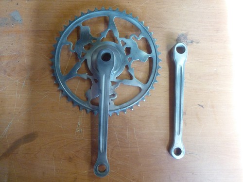 Ancien vélo pédalier peugeot - vélo,