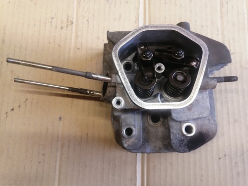 Culasse moteur honda - culasse,
