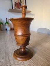 Mortier et pilon ancien en bois massif - Authentique et décoratif.