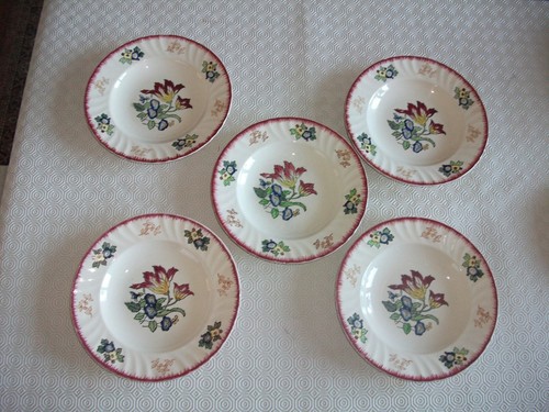 Anciennes assiettes creuses - 5,