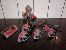 PLAYMOBIL médiéval chevalier du faucon noir +  boucliers et étendard