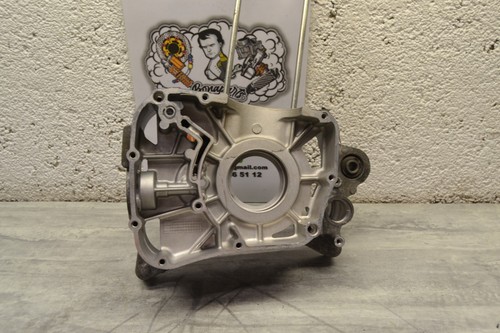 Demi carter moteur droit - , xmax
