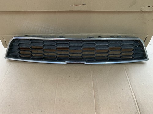 Grille pare choc centrale aveo - pare,