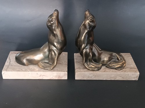 Deux serre livres régules - deux, en