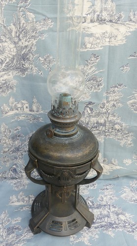 Lampe pétrole moderniste - lampe, à