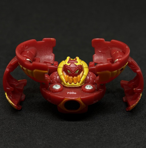 Bakugan wilda pyrus - bakugan, battle