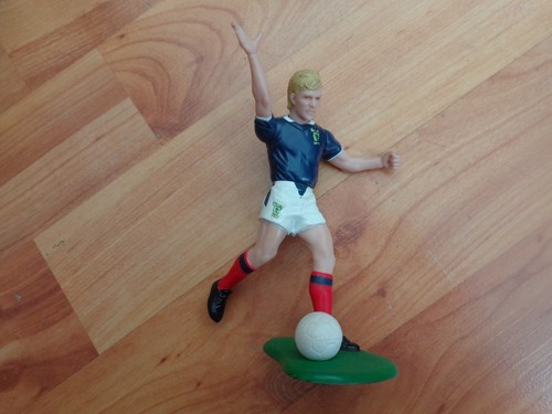 Figurine football mo - figurine,