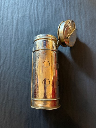 Ancien stérilisateur médical - ancien,