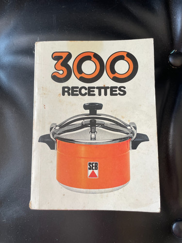 Ancien livre 300 - 🐈‍⬛,