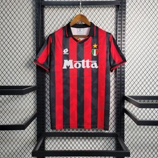 Maillot rétro domicile et extérieur AC Milan 1993/94 Maldini #3 Baresi #6