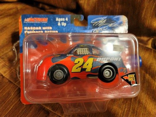 Action nascar with pull back - nascar,