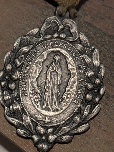 Médaille religieuse ancienne - religieuse,