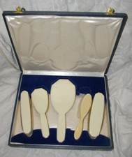 coffret de toilette ancien art déco en celluloïde