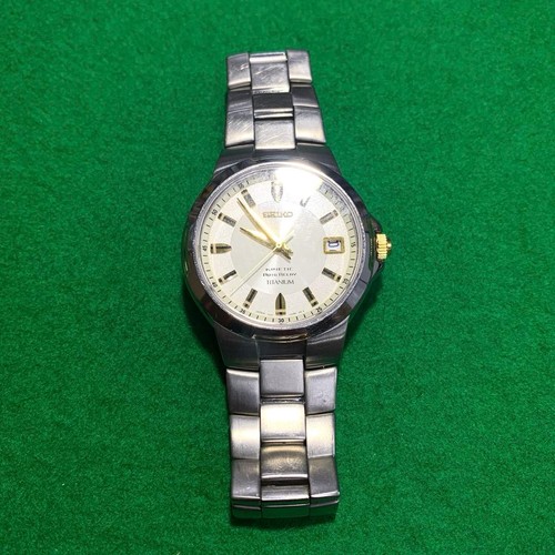 Montre analogique seiko - montre,