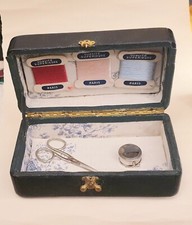 Boite A Couture Ancienne En