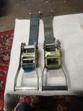 Lot de 2 sangles à cliquet d’arrimage – 9 m – 2000 & 2500 daN – Occasion bon éta