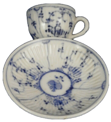 Tasse miniature porcelaine - tasse, en