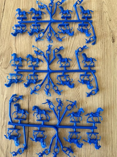 Lot grappes cavalerie 48 - lot, 3