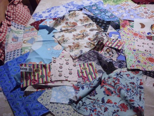 Lot petits coupons tissu - de,