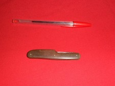 ANCIEN COUTEAU GRATTOIR 