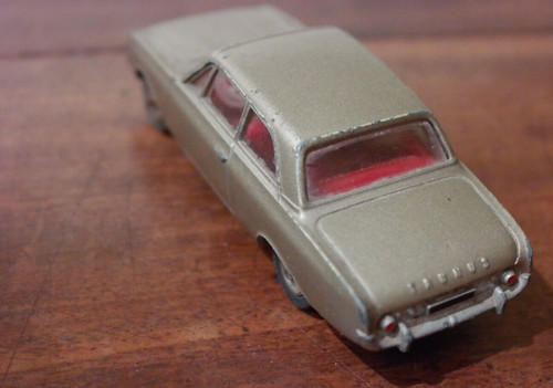 Dinky toys 559 ford taunus - dinky,
