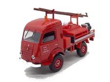 Renault R2057 4x4 citerne Pompiers SOLIDO