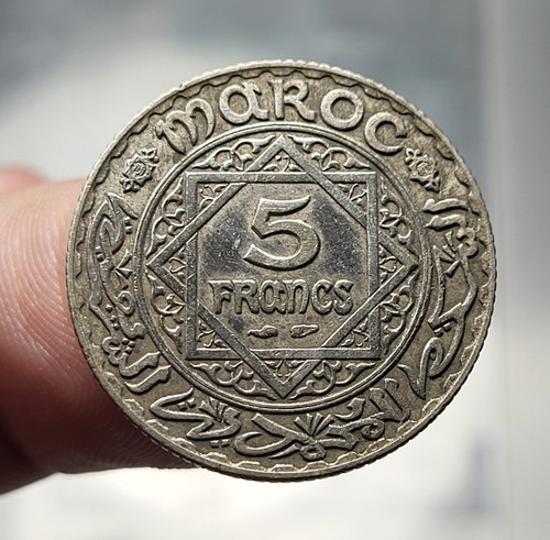 1j2 maroc francs 1352 - 1j2, /
