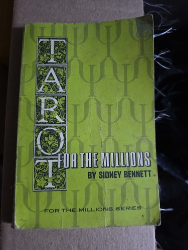 Vintage tarot for the millions - the,