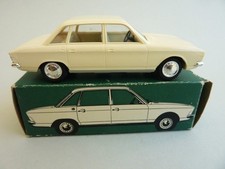 1:43 Voiture miniature CURSOR