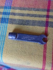 SOLIDO DEMONTABLE - CLE / CLEF