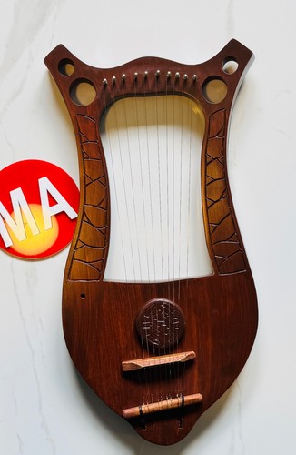Handcrafted wooden lyre - handcrafted, harp