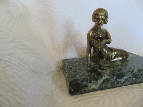 Statue bronze jeune - en, fille