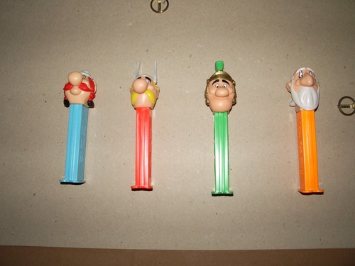 Uderzo asterix 4 - ., .
