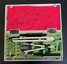 boîte de compas ancienne Maped Annecy France 119B Incomplète 