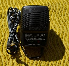 Adaptateur secteur Johnlite Typ 1949  6 Volt 300mA avec indicateurs LED