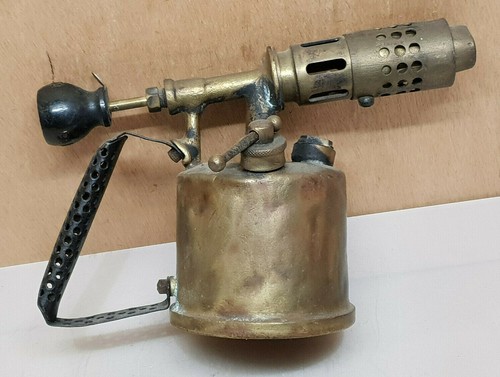 Ancienne lampe souder viesta - a,