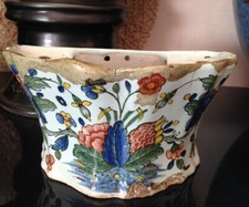 Ancienne Bouquetiére