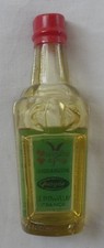 Verveine du Velay en forme de ½ bouteille coupée années 60 état collection