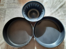 Lot de 4 moules a gateau 