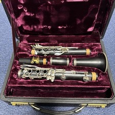 Clarinette Buffet Crampon E-11 Bb utilisée avec embout buccal rigide