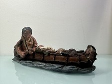 Figurine canoë et amérindien Indien Amérique Pirogue en résine Vintage