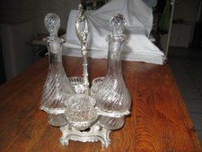 ancien serviteur de table huile, vinaigre, moutarde, sel et poivre, pied régule 