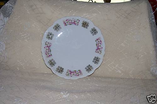 Gold and floral plate - gold,