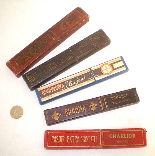 Anciens etuis rasoirs - anciens,