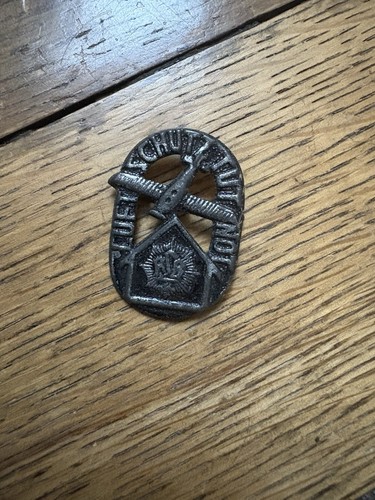 Badge flb luftschutz tut - badge,