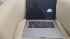 MacBook Pro Touch Bar 16" 2019 Core i9 2,4 Ghz 32 Go 1 To SSD Gris sidéral
