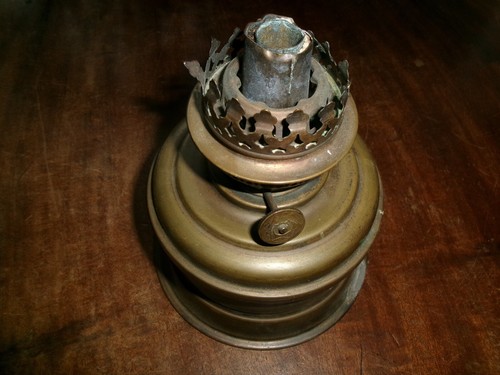 Ancien pied lampe à - de,