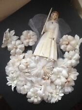 Ancien lot accessoires de communiante et petite parure plaqué or et corail